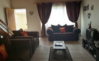 2 Bedroom Apartment in Potchefstroom Central