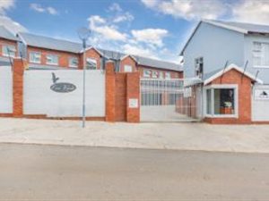 3 Bed Cluster in Meyersdal Nature Estate