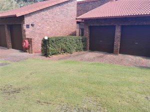 3 Bed Duplex in Waterkloof