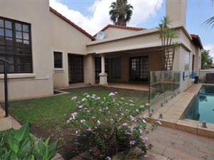 3 Bedroom House in Dainfern Ridge