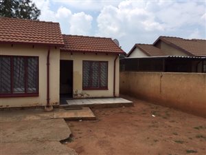 3 Bed House in Mahube Valley