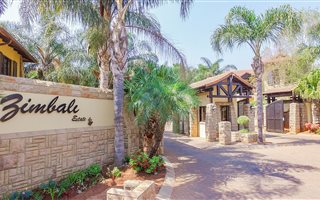 3 Bedroom Cluster in Glen Erasmia