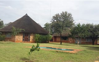 1.1 ha Farm in Kameeldrift East
