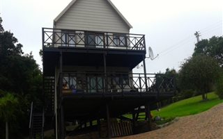2 Bedroom Apartment in Victoria Bay