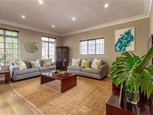 4 Bed House in Hillcrest Park
