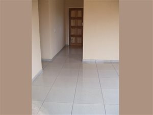 2 Bed House in Chloorkop