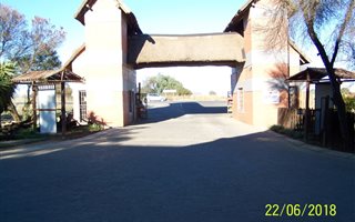 Bachelor apartment in Bainsvlei