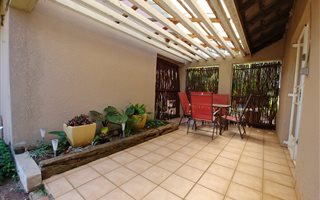 1 Bedroom Garden Cottage in Cresta
