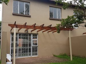 2 Bed Townhouse in Greenstone Hill
