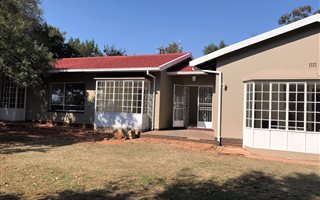 2 ha Farm in Protea Ridge