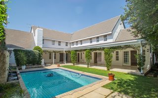 4 Bedroom House in Dainfern Golf Estate