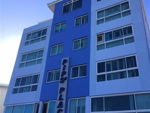 2 Bed Flat in Beachroad