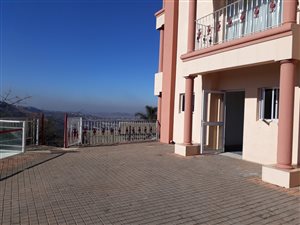2 Bed Garden Cottage in Bassonia
