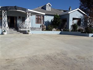 12 Bed House in Kokstad