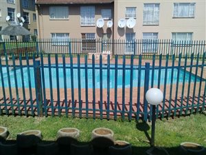 2 Bed Apartment in Alan Manor