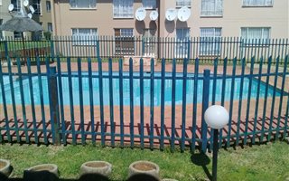2 Bedroom Apartment in Alan Manor