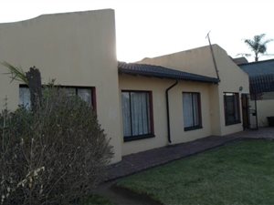 3 Bed House in Bakerton