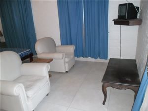 1 Bed Apartment in Paarl