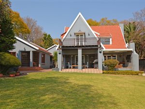 4 Bed House in Bramley