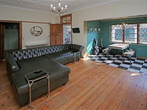 3 Bed House in Westdene