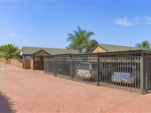 3 Bed Townhouse in Ekklesia