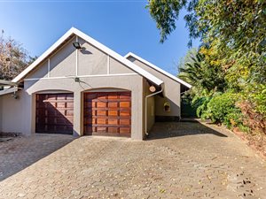 4 Bed House in Cresta