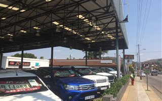 1700 m² Commercial space in Gezina