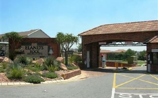 2 Bedroom Townhouse in Southcrest
