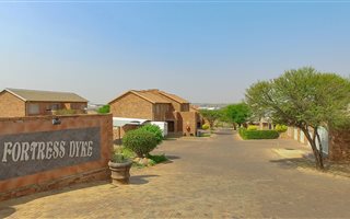 2 Bedroom Townhouse in Southcrest