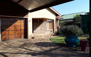 3 Bedroom House in Potchefstroom Central
