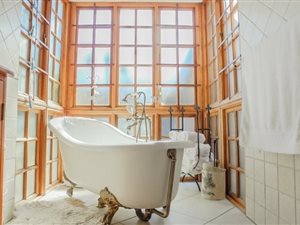 3 Bed House in Primrose