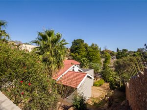5 Bed House in Wilro Park