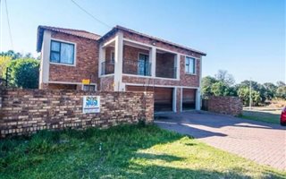 3 Bedroom Duplex in Mulbarton