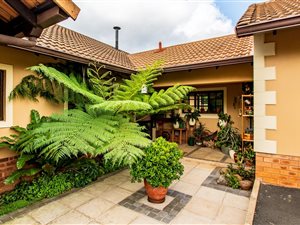 3 Bed House in Clifton Hill Estate