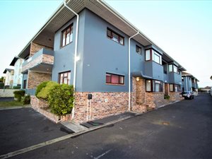 2 Bed Apartment in Heathfield