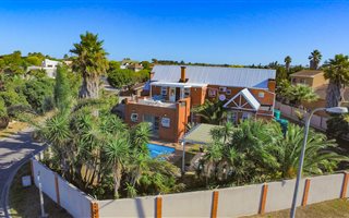 4 Bedroom House in Summerstrand