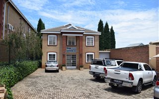 776 m² Commercial space in Irene