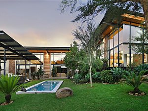 4 Bed House in Kyalami AH