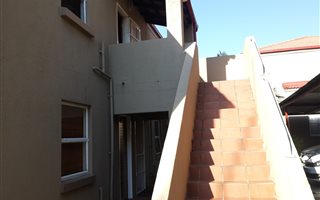 2 Bedroom Townhouse in Safari Gardens
