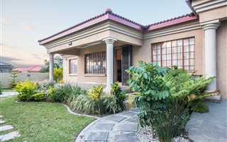 3 Bedroom House in Hectorspruit