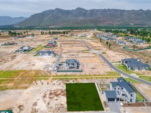 865 m² Land available in Val de Vie