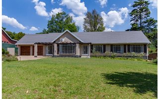 3 Bedroom House in Windsor West