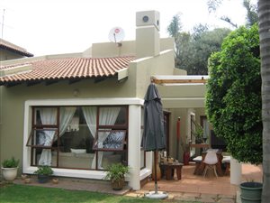 3 Bed House in Bedford Gardens