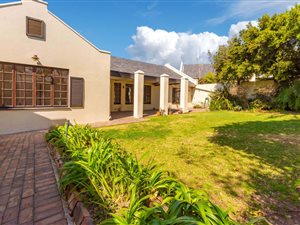 3 Bed House in Lonehill