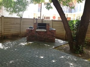 1 Bed Apartment in Universitas