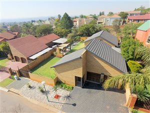 3 Bed House in Highveld