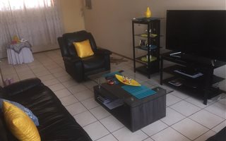 2 Bedroom Flat in Silverton