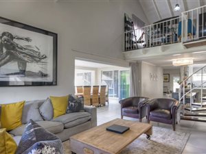 3 Bed Townhouse in Bryanston West