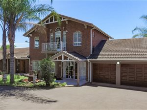 5 Bed House in Lincoln Meade