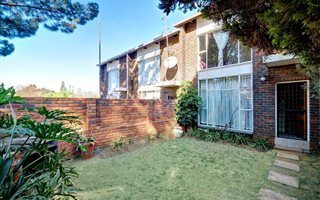 2 Bedroom Flat in Grobler Park
